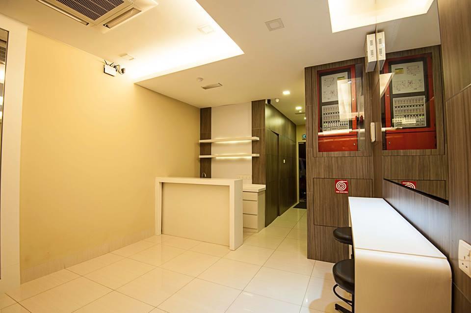 Seven Hotel Putatan Extérieur photo