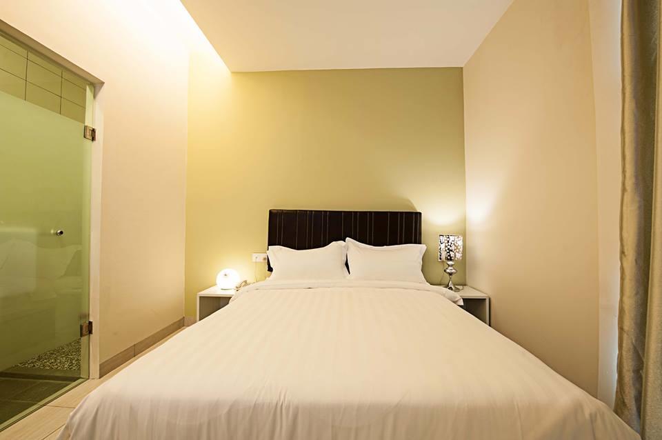 Seven Hotel Putatan Extérieur photo