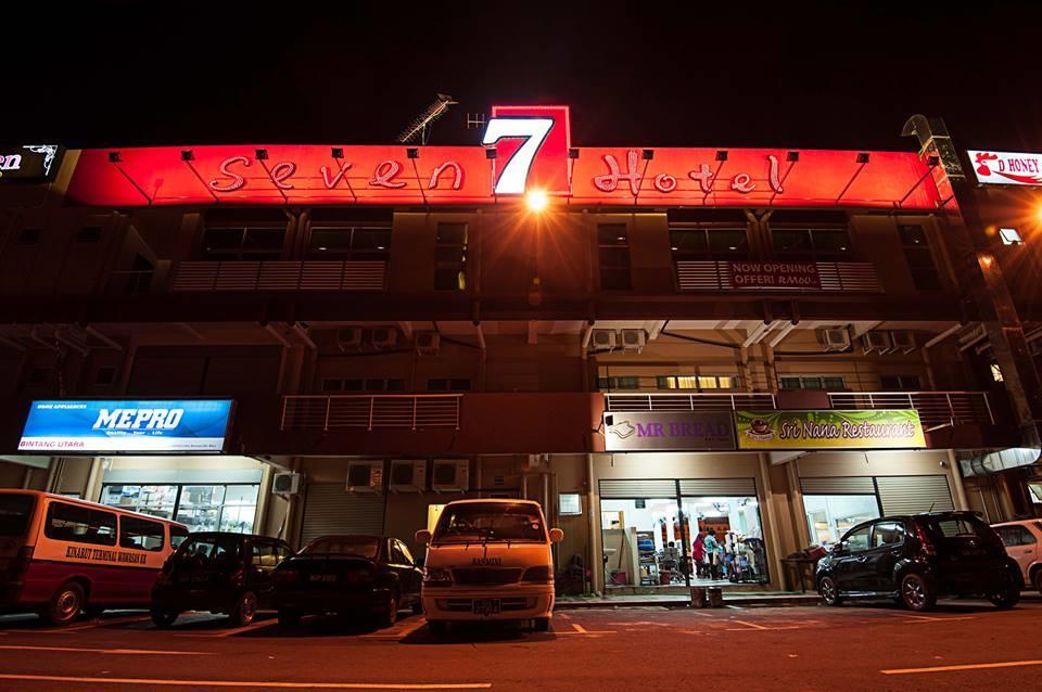 Seven Hotel Putatan Extérieur photo