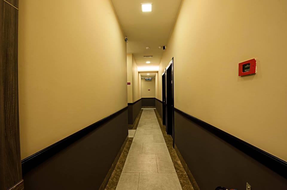 Seven Hotel Putatan Extérieur photo